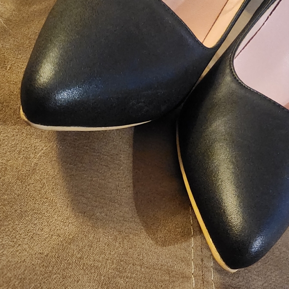 Elisabet Tang Heels - Picture 5 of 7